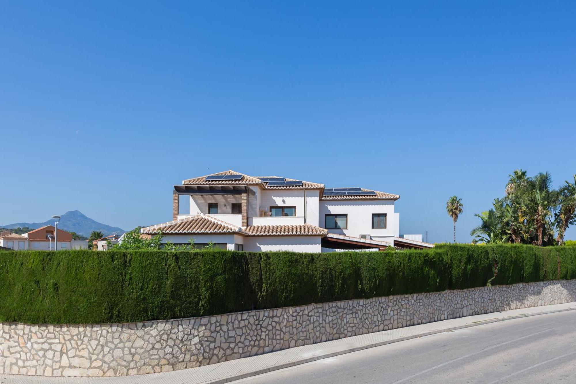 Resort Villa Luny Gandia Exterior photo